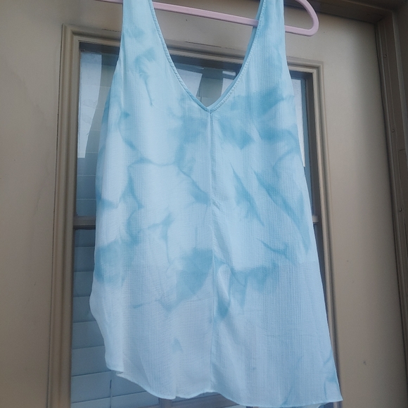 Top - Picture 2 of 4